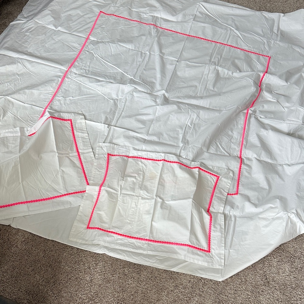 Pottery Barn Teen Duvet cover and two standard shams with Neon Pink Accents